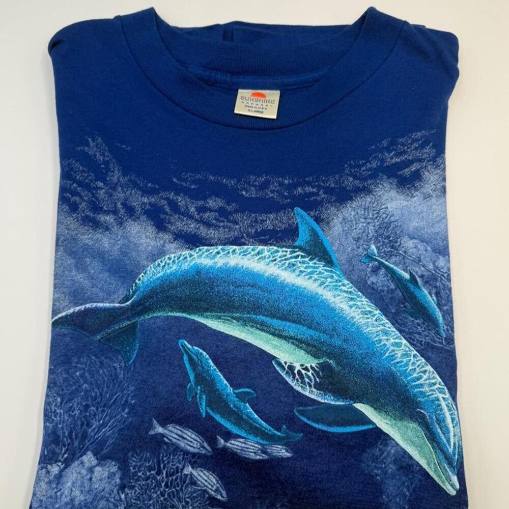 Vintage sunshine apparel single stitch Florida ocean dolphin shirt fits large